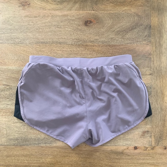 Under Armour Running Shorts - Picture 2 of 3